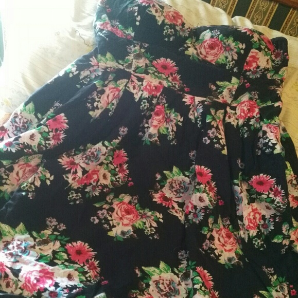 Old Navy Dresses & Skirts - Dresses